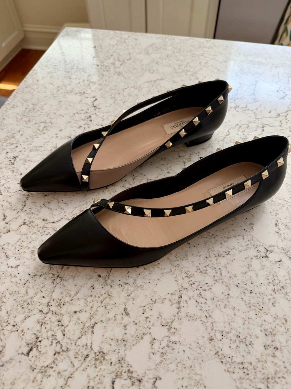Valentino Garavani Black Leather Rockstud Pointed Flats 40